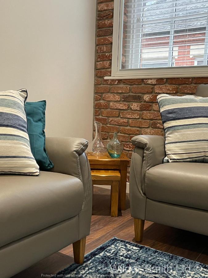Stylish 2-Bed Luxury Apartment In Nottingham City Exterior foto